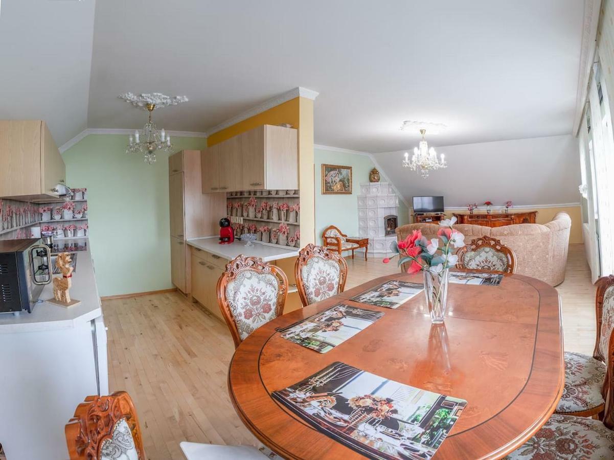 Apartma Ajda Komenda Exterior photo